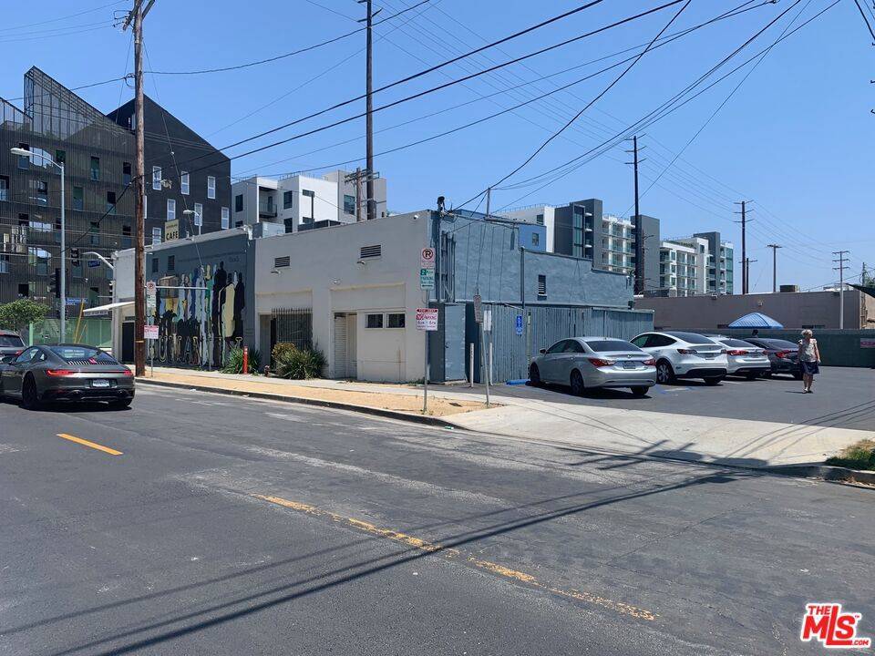 Los Angeles, CA 90034,3601 Overland AVE