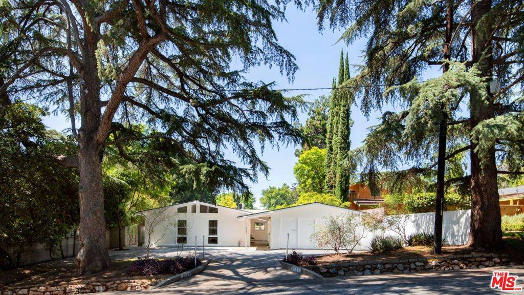 Altadena, CA 91001,2621 Santa Rosa AVE