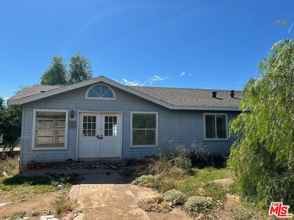 Agua Dulce, CA 91390,9218 Hierba RD