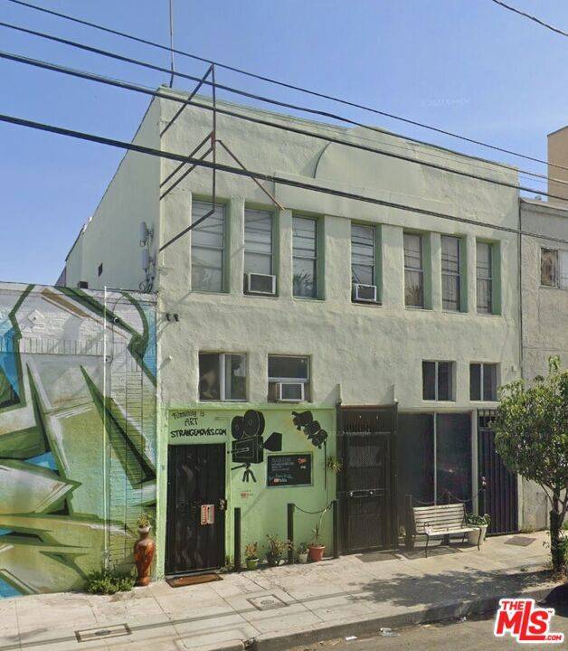 Los Angeles, CA 90016,4809 W Adams BLVD