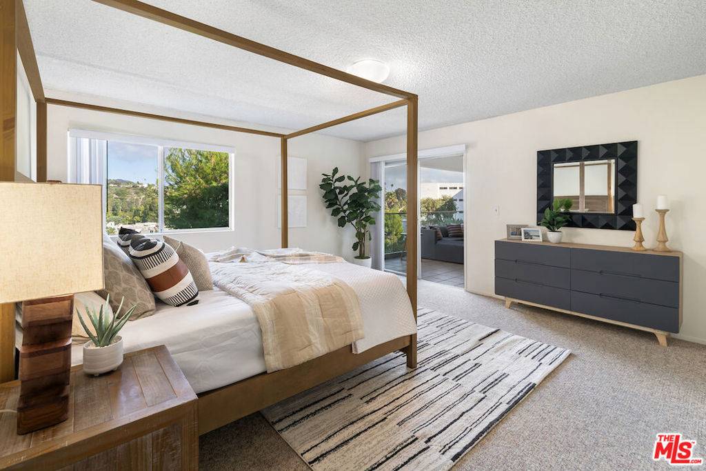 Pacific Palisades, CA 90272,17339 Tramonto DR #201