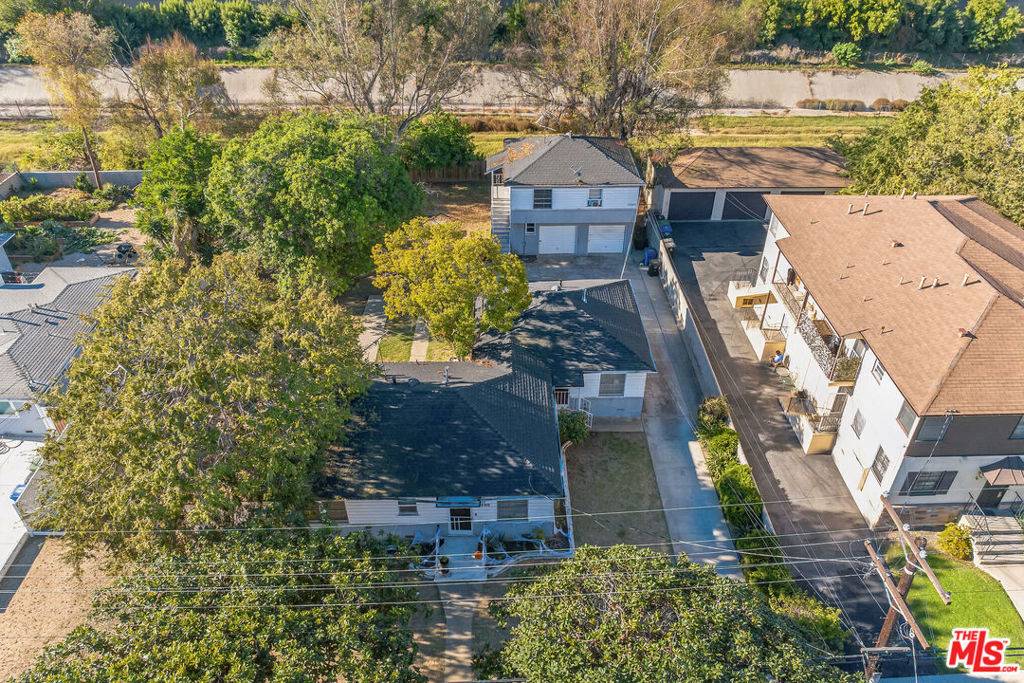 Los Angeles, CA 90045,5400 Thornburn ST
