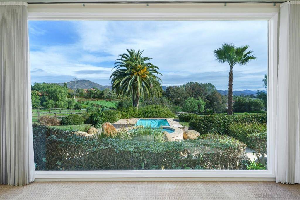 Rancho Santa Fe, CA 92067,6531 Lago Lindo