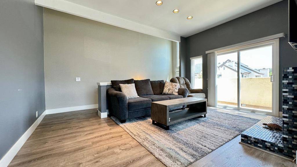 El Cajon, CA 92019,1512 Granite Hills Drive #A