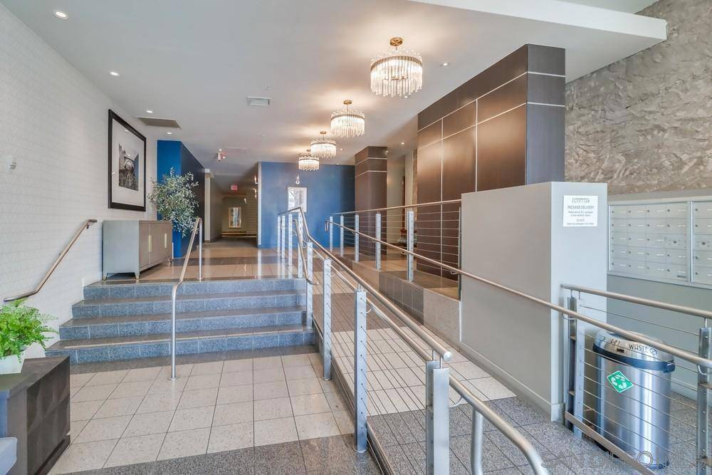 San Diego, CA 92103,3812 Park Blvd #211