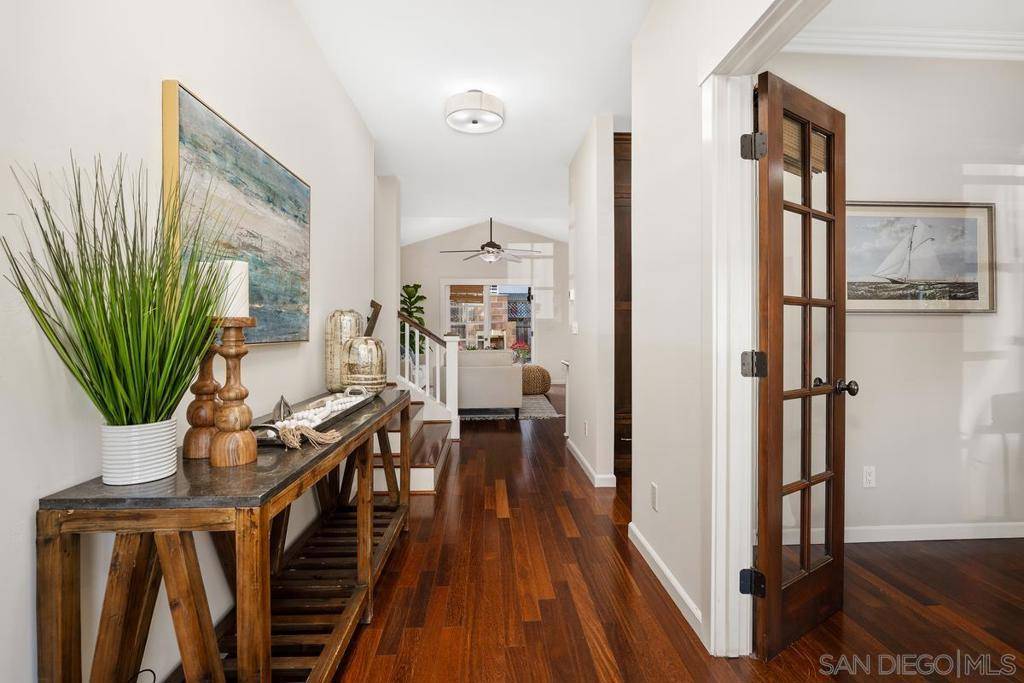Coronado, CA 92118,1410 2nd St
