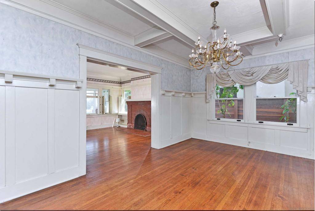 San Diego, CA 92103,1877 Altamira Place