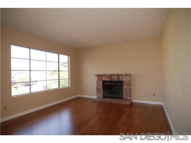 San Diego, CA 92126,10282 Kamwood Pl