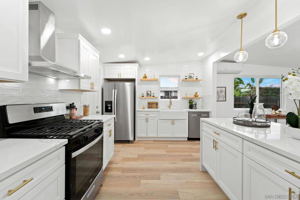 Imperial Beach, CA 91932,741 Hickory Ct