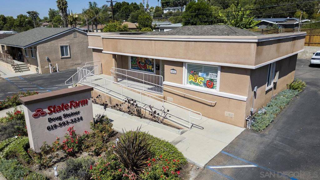 2456 Fletcher Pkwy El Cajon, CA 92020