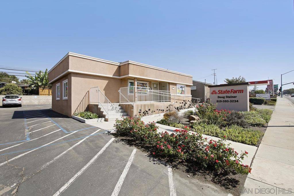 El Cajon, CA 92020,2456 Fletcher Pkwy