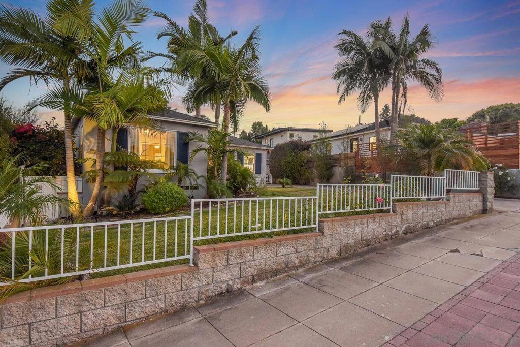 San Diego, CA 92107,3949 Alicia Dr