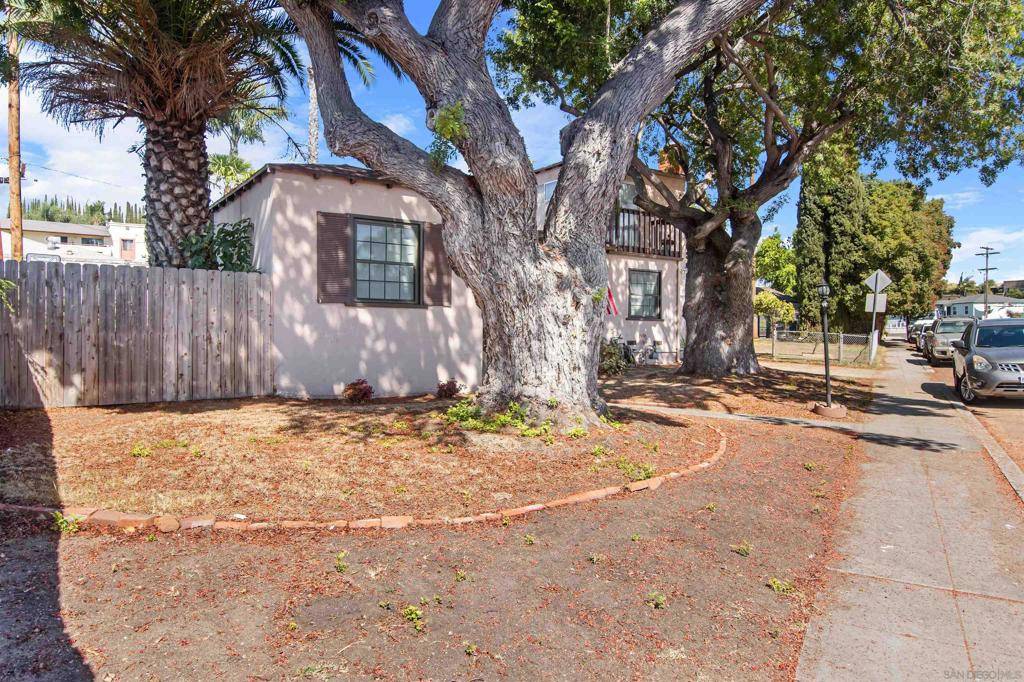 San Diego, CA 92115,5936 Vale Way