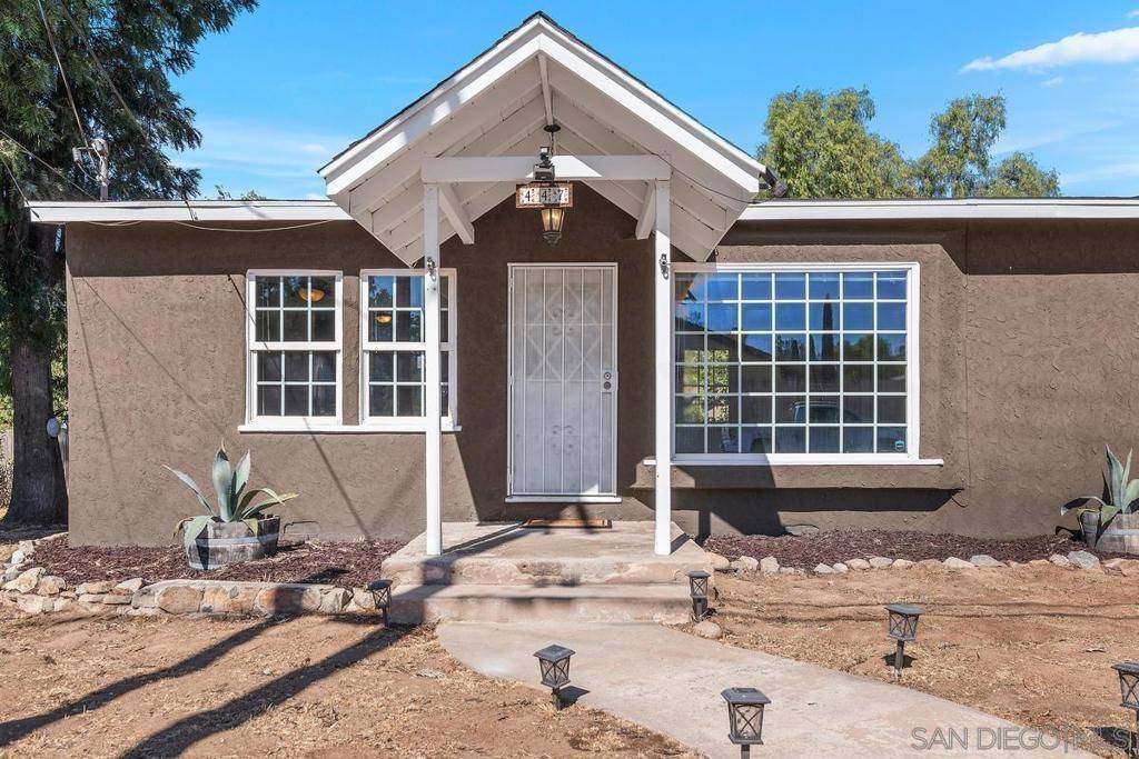 Ramona, CA 92065,447 F Street