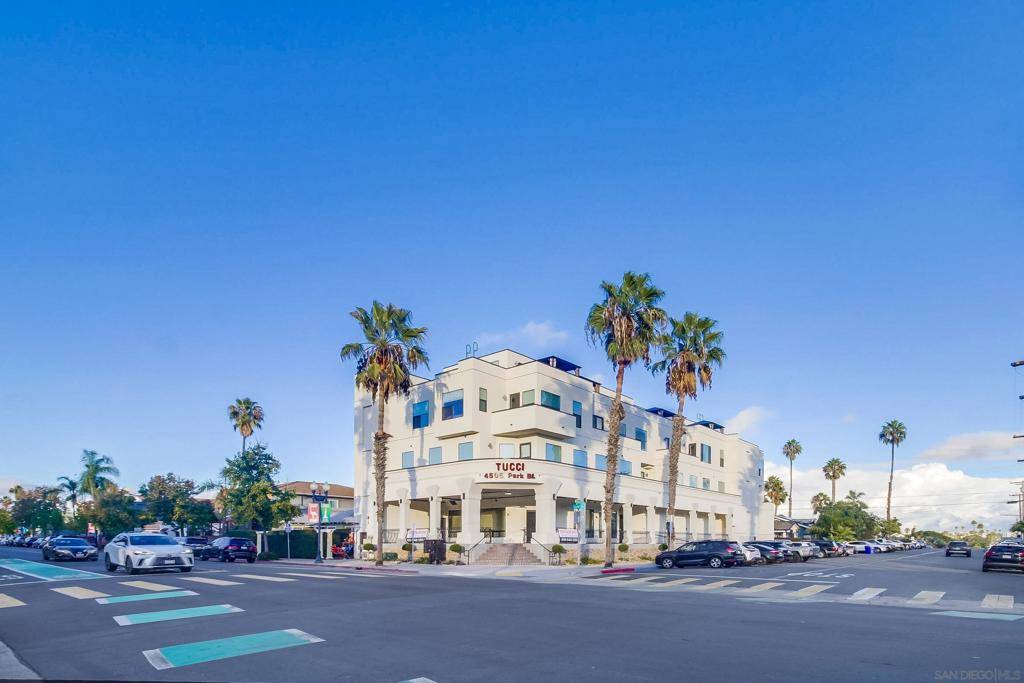 San Diego, CA 92116,Address not disclosed