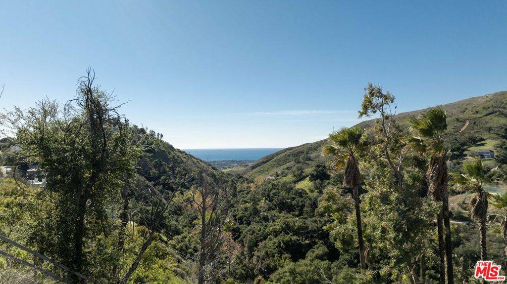 Malibu, CA 90265,4025 Latigo Canyon RD