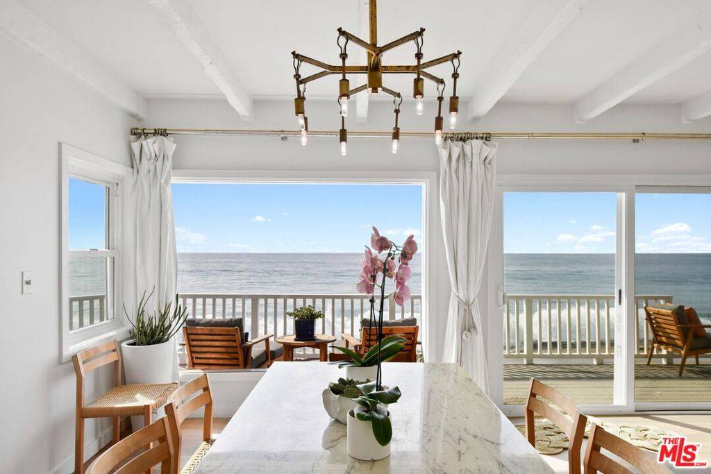 Malibu, CA 90265,27208 Pacific Coast HWY