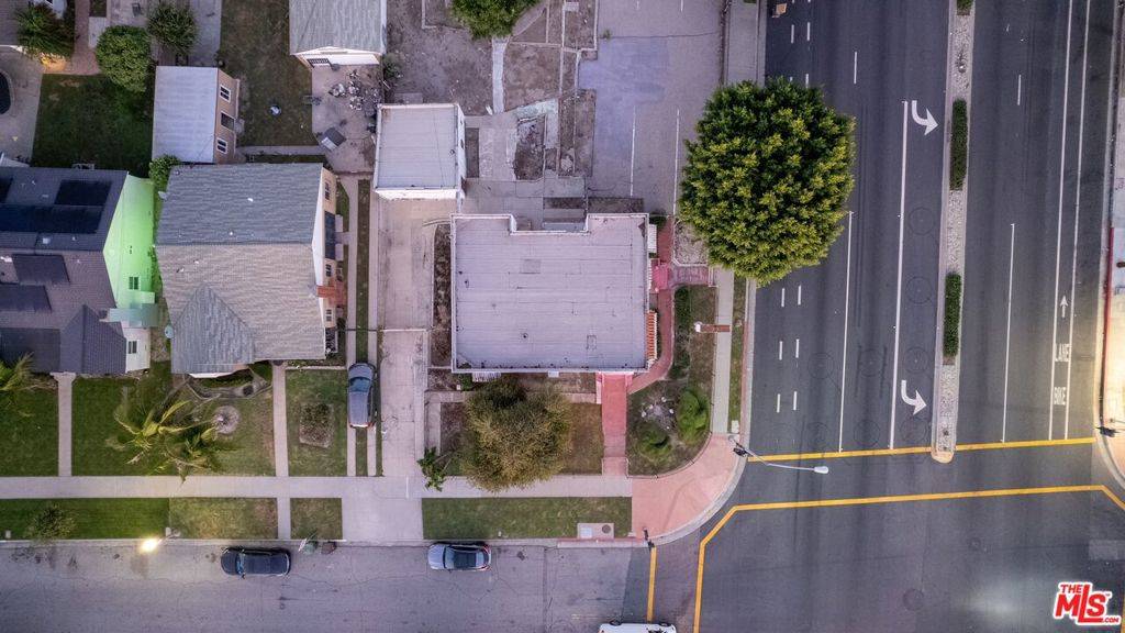 Compton, CA 90221,1301 E Alondra BLVD