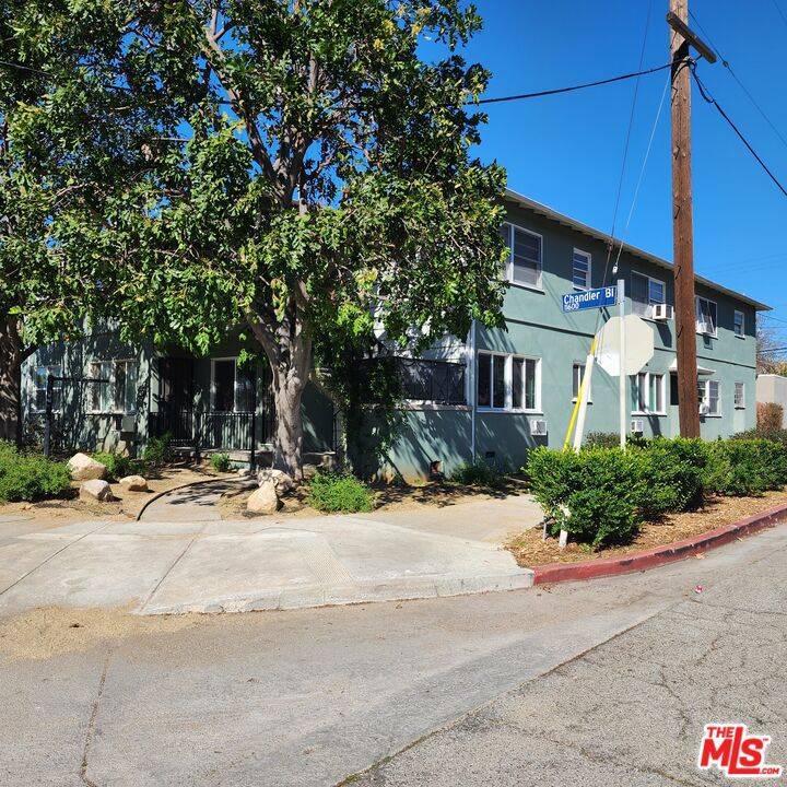 Valley Village, CA 91601,11667 Chandler BLVD