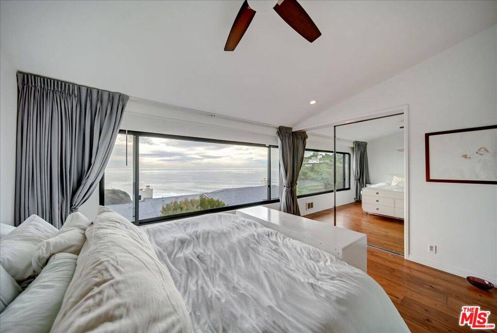 Malibu, CA 90265,29660 Zuma Bay WAY