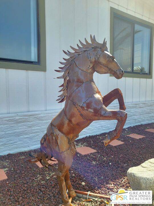 Desert Hot Springs, CA 92241,69563 Midpark DR