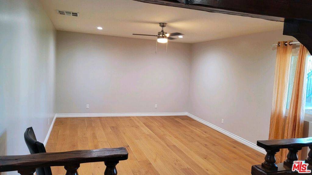Winnetka, CA 91306,7904 Mason AVE