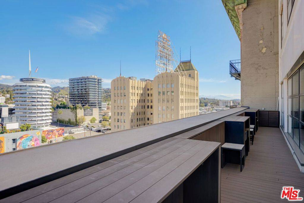 Los Angeles, CA 90028,1645 N Vine ST #908