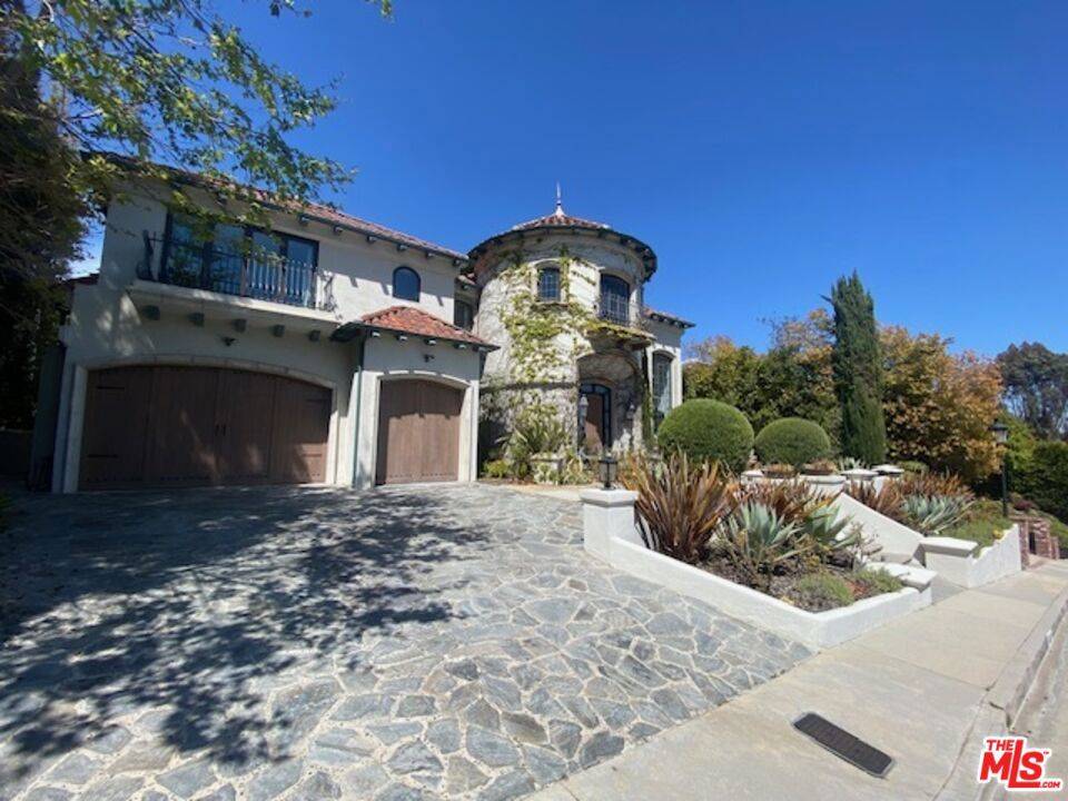 Beverly Hills, CA 90210,12021 Talus PL