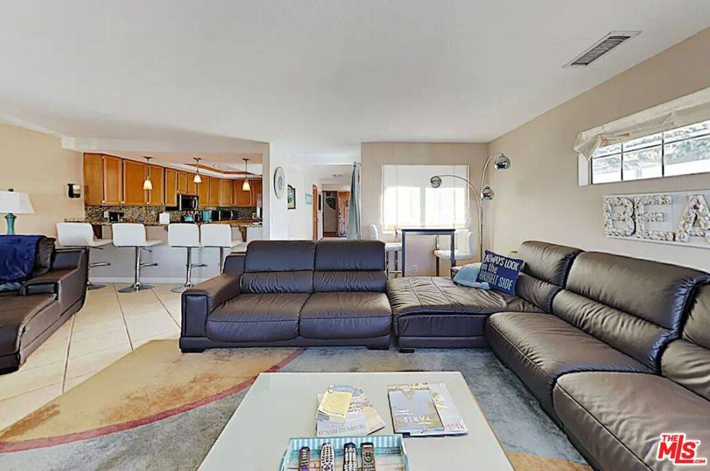 Newport Beach, CA 92661,613 E Balboa BLVD #A