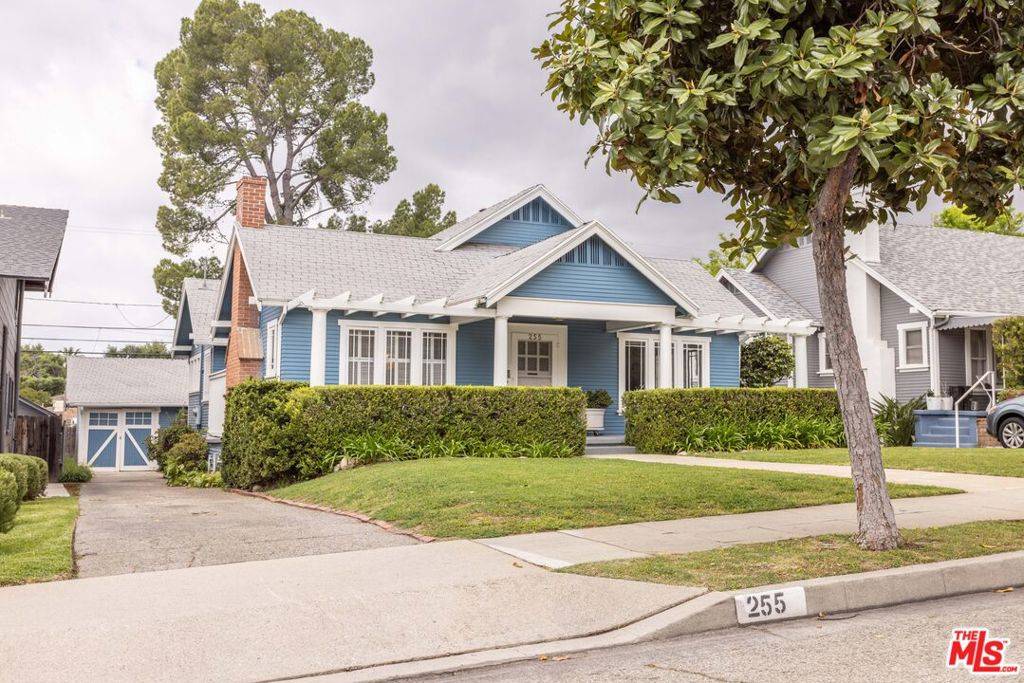 Monrovia, CA 91016,255 N Myrtle AVE