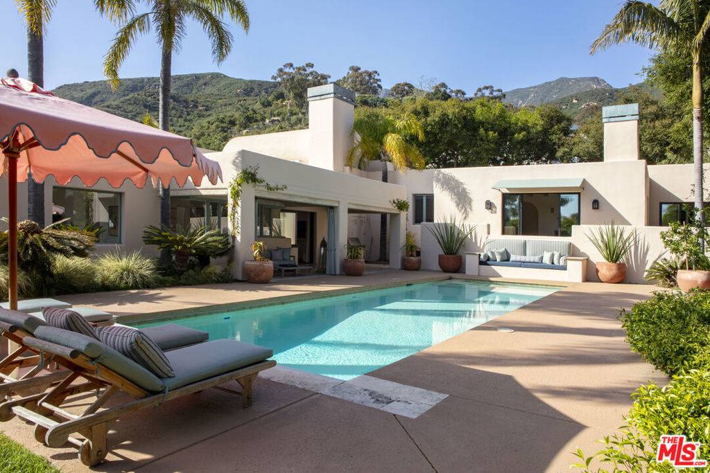 Montecito, CA 93108,890 Park LN