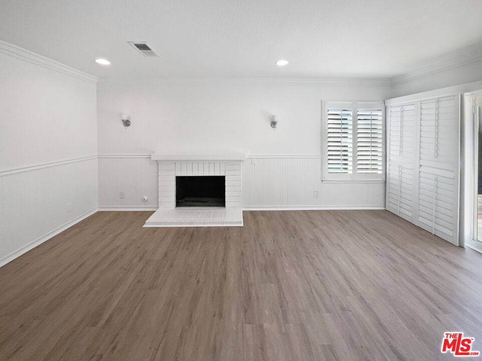 Lake Forest, CA 92630,22905 Springwater