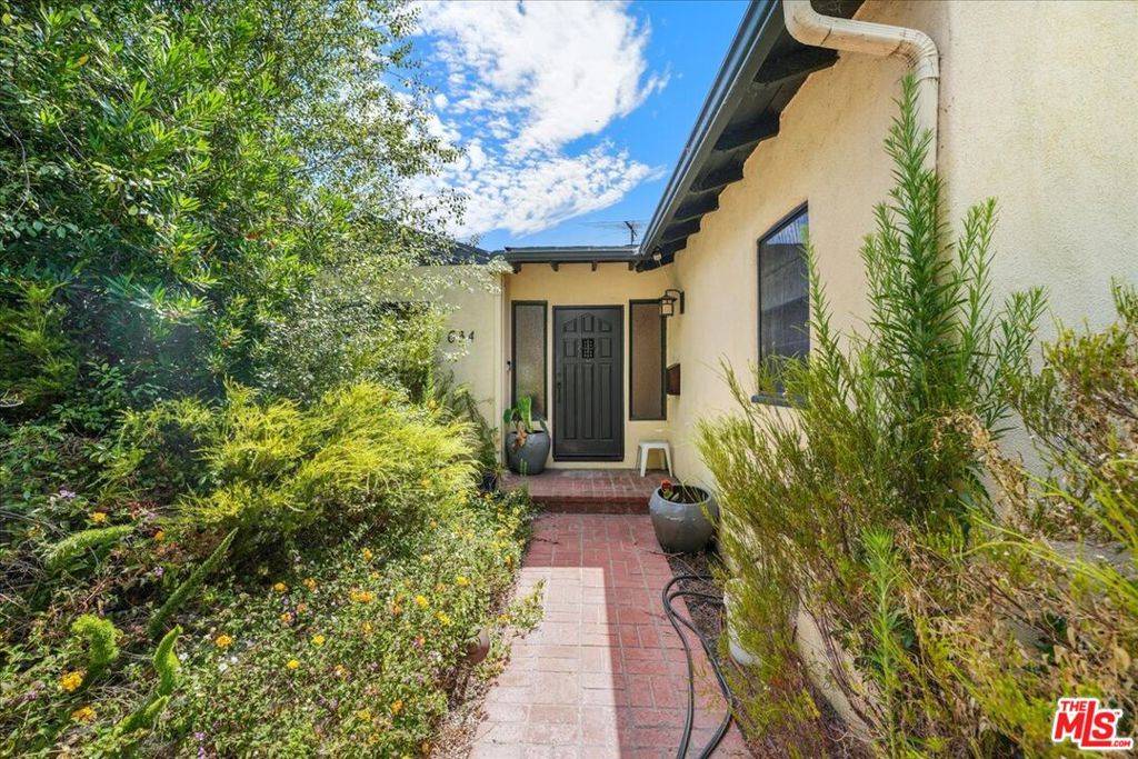 Santa Monica, CA 90402,634 15th ST