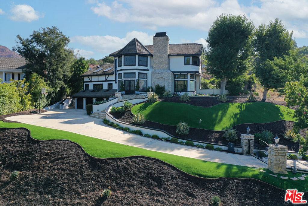Westlake Village, CA 91362,5555 Little Fawn CT
