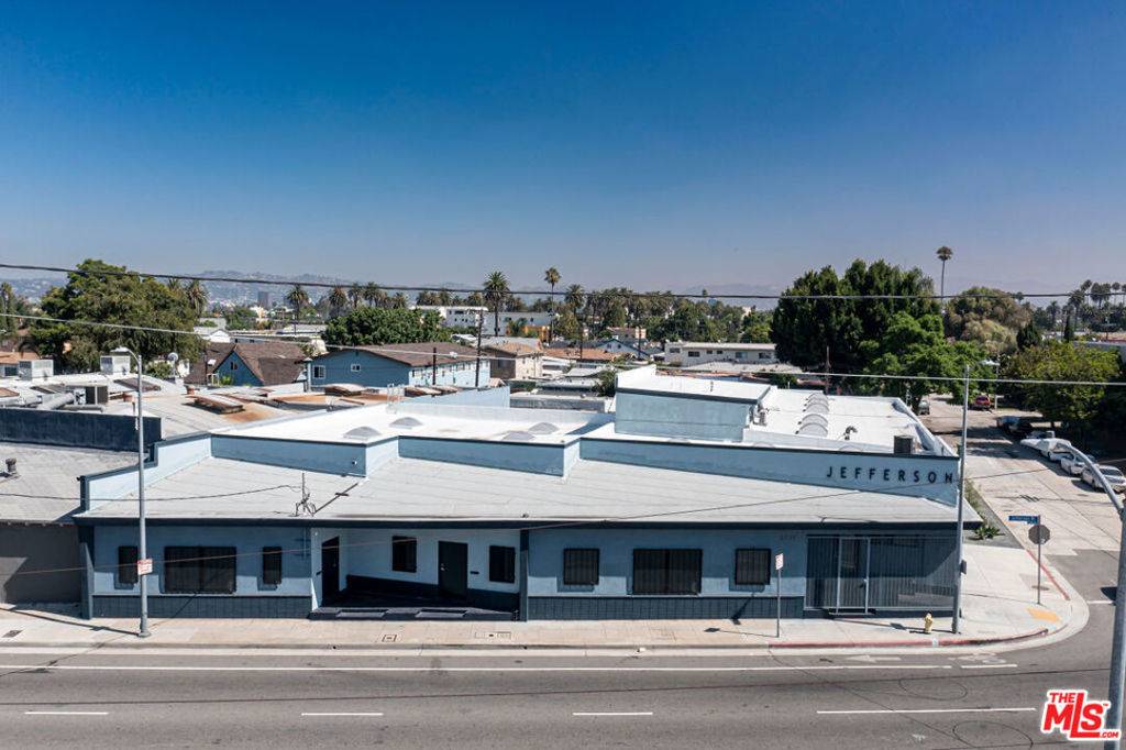Los Angeles, CA 90016,5131 W Jefferson BLVD