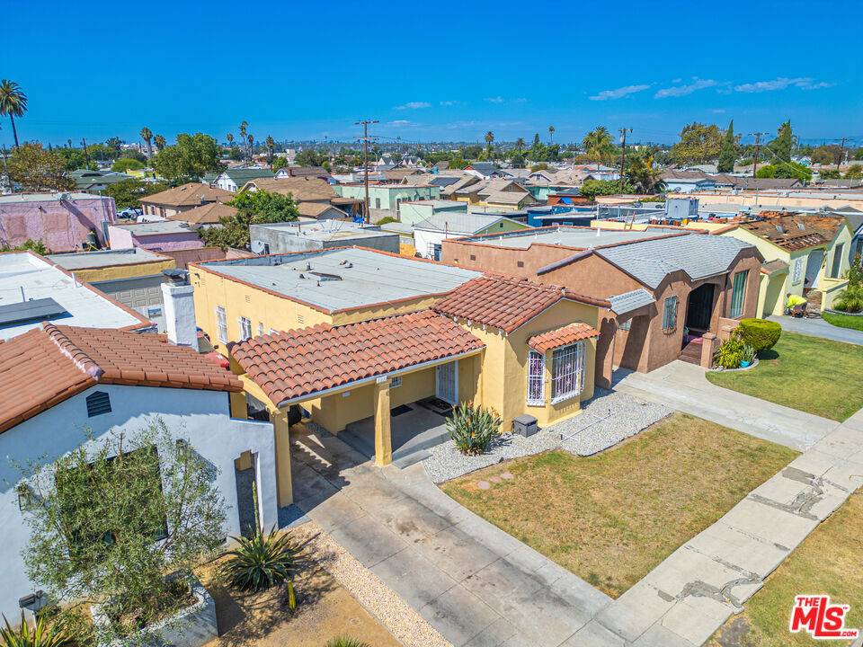 Los Angeles, CA 90043,6327 5th AVE