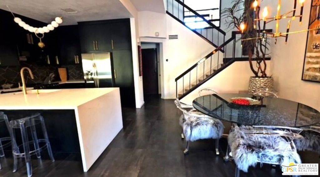Palm Desert, CA 92260,73429 Foxtail LN