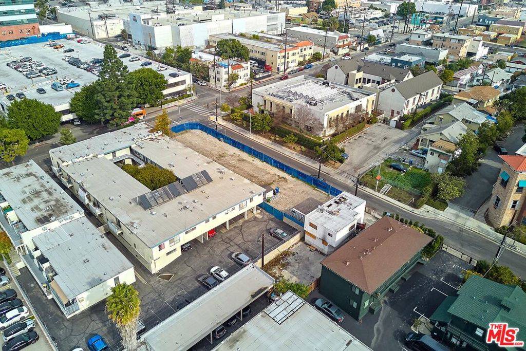 Los Angeles, CA 90029,1265 Lyman PL