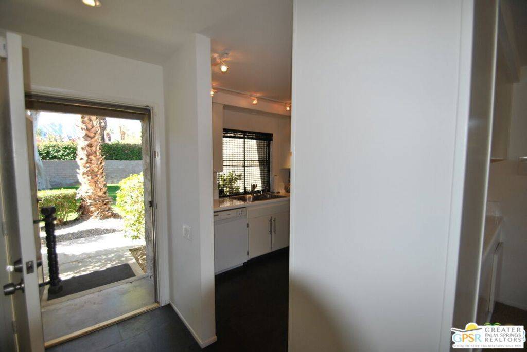 Palm Springs, CA 92262,1751 E Sandalwood DR