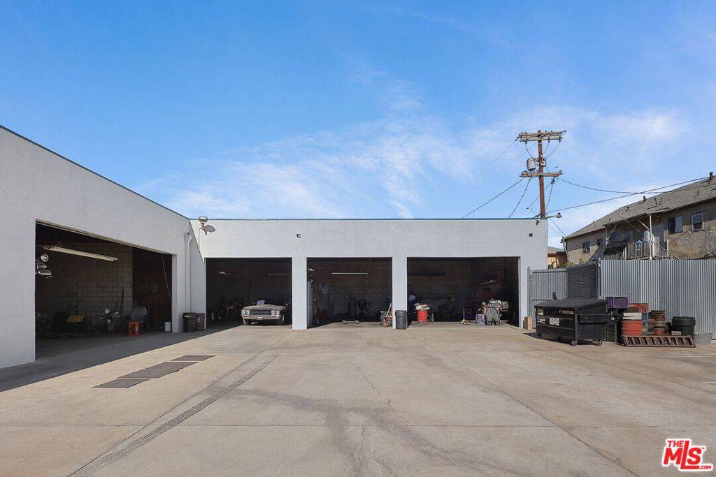 Los Angeles, CA 90031,2317 Pasadena AVE