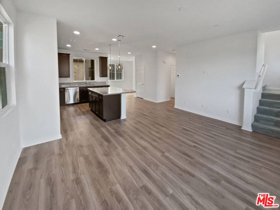Pomona, CA 91767,2895 Cedar LN