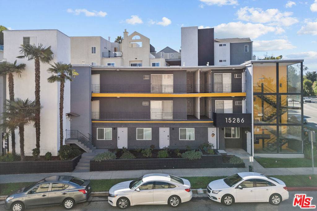 Sherman Oaks, CA 91403,15286 Sutton ST #202