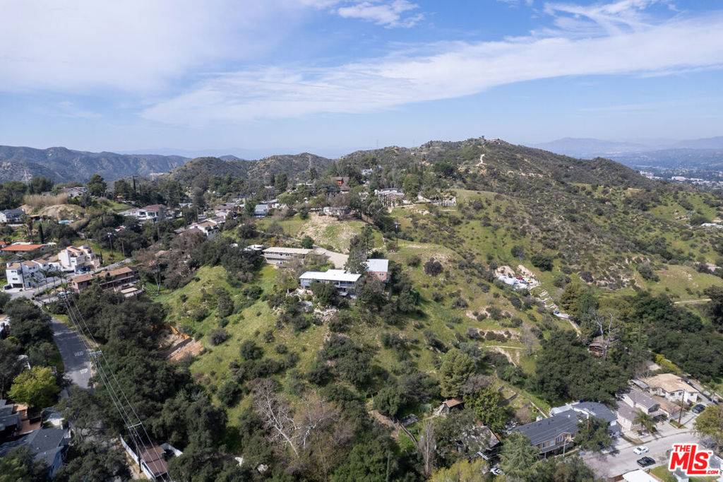 Tujunga, CA 91402,9631 Oak Bend RD
