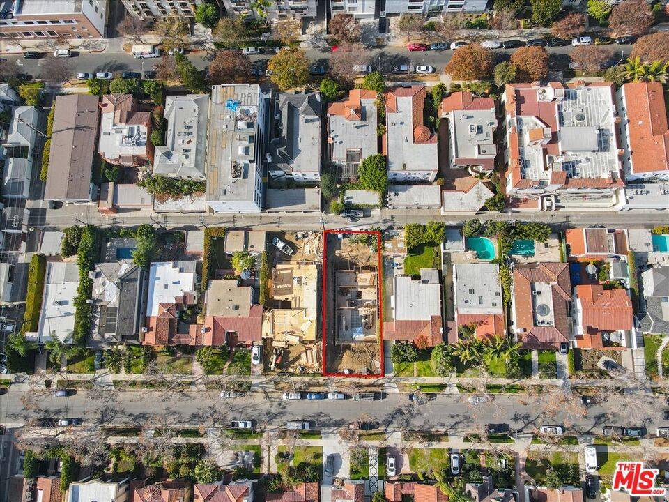 Beverly Hills, CA 90212,341 S Canon DR