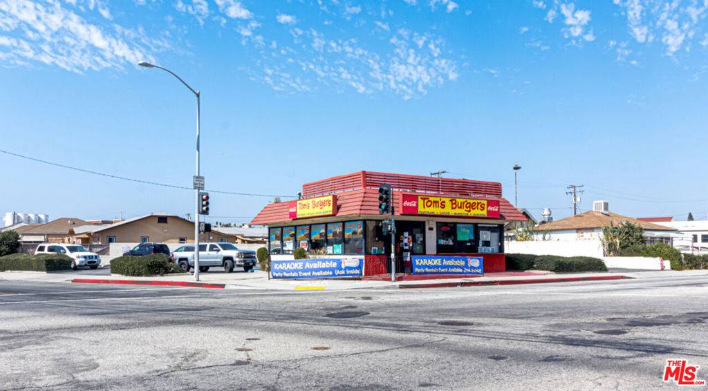 Montebello, CA 90640,1501 W Olympic BLVD