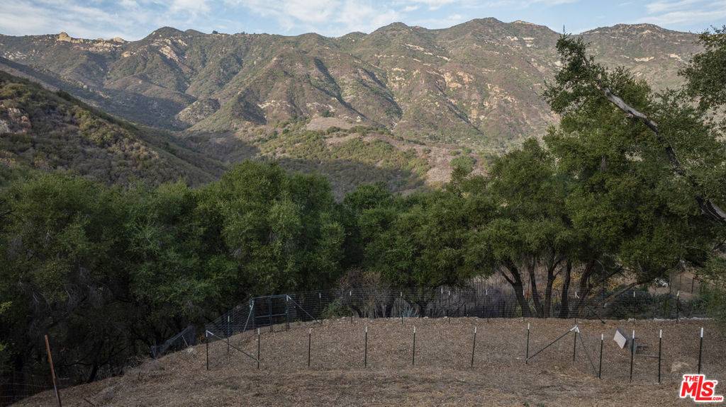 Malibu, CA 90265,26235 Idlewild WAY