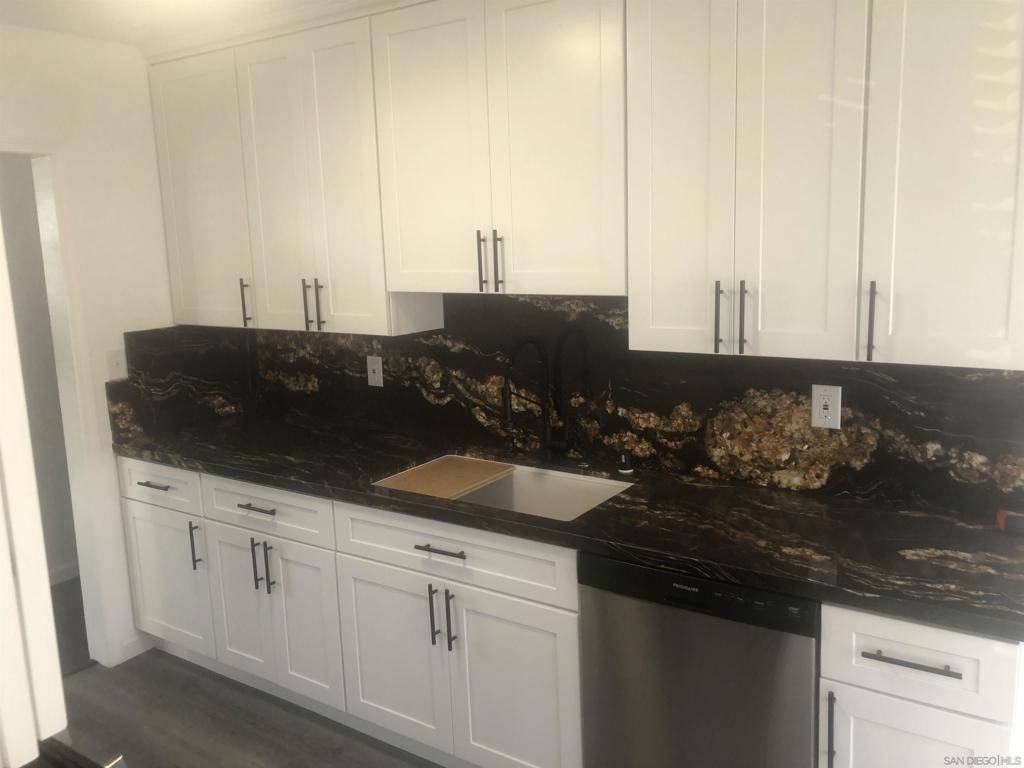Spring Valley, CA 91977,9120 Birch St
