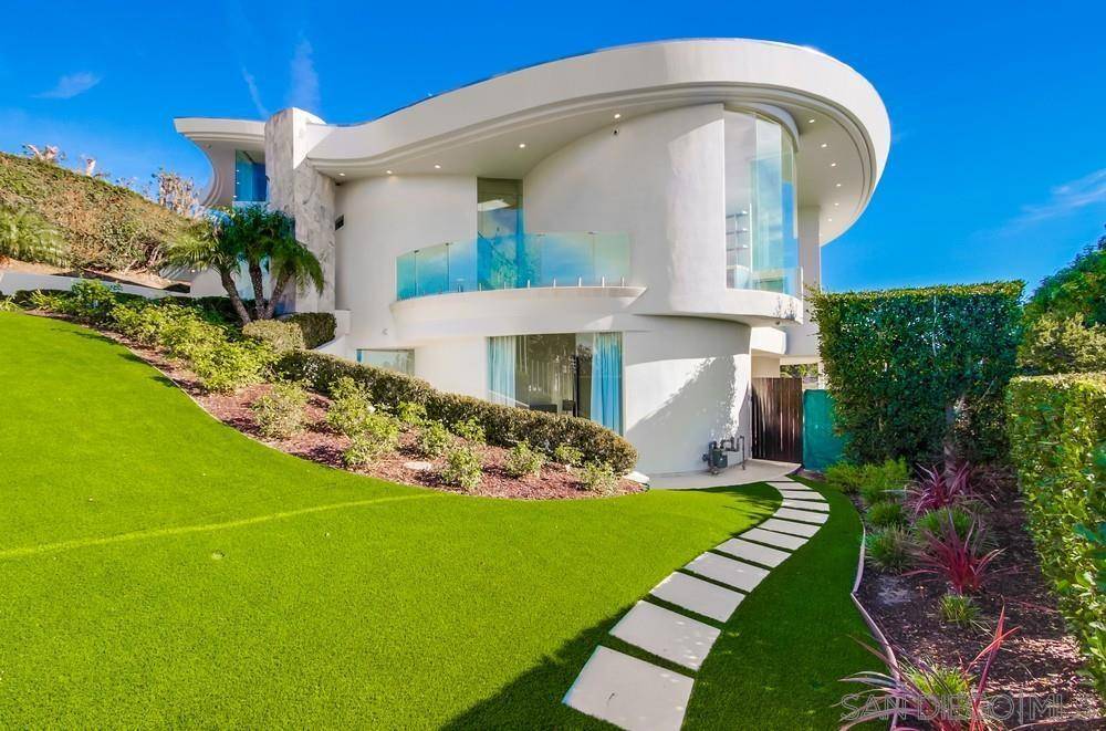 La Jolla, CA 92037,6125 Terryhill Dr