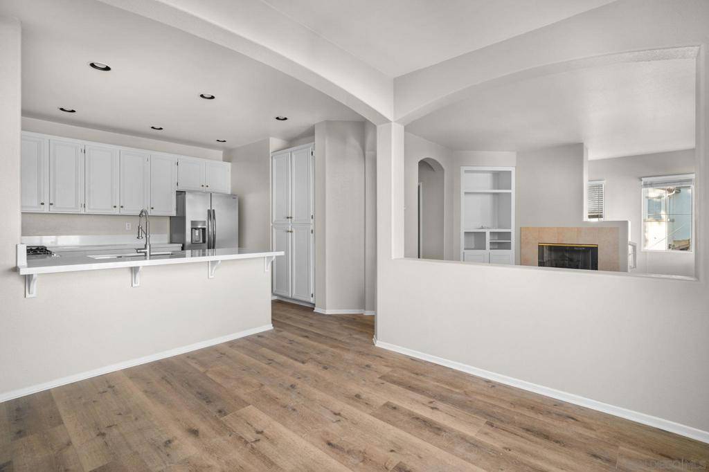 San Diego, CA 92130,3739 Carmel View Rd #1