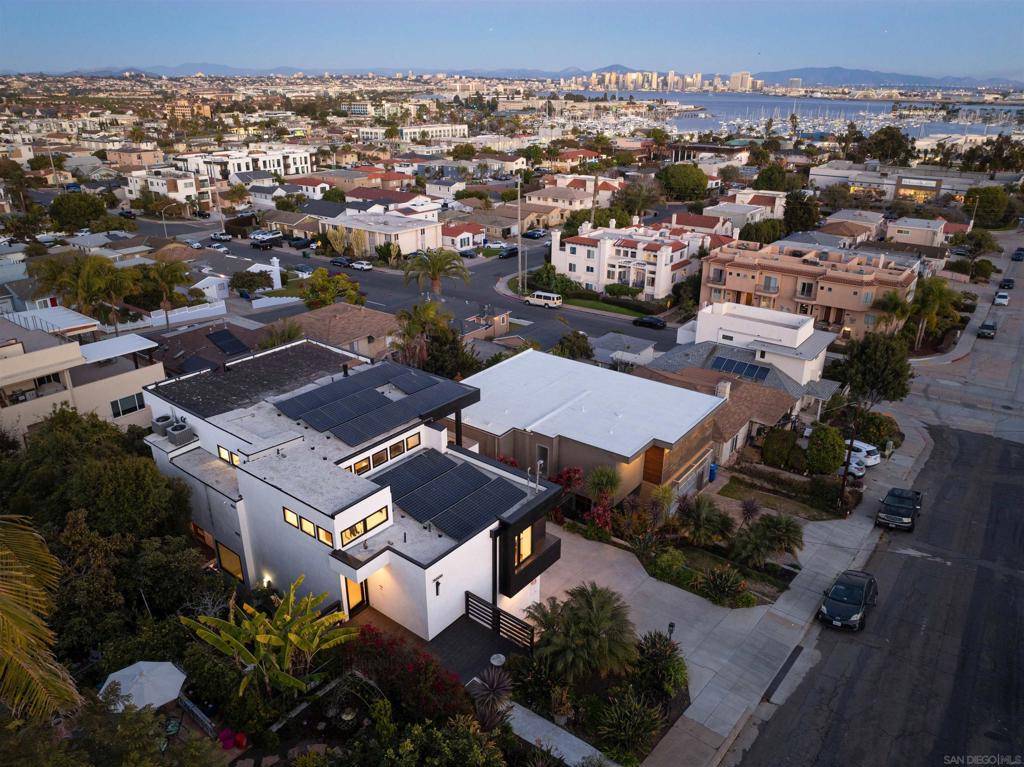 San Diego, CA 92106,3228 Carleton St